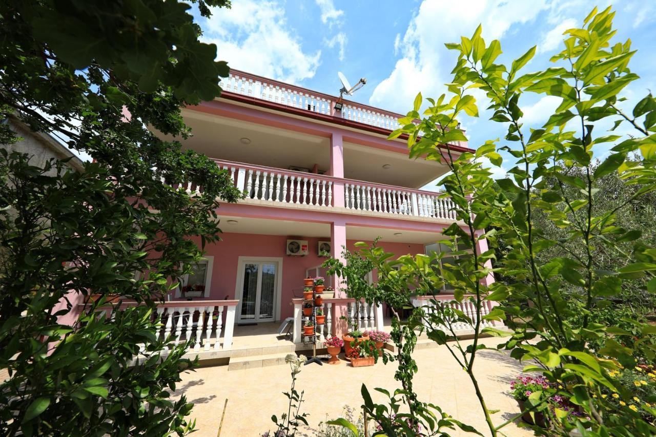 Villa Rajna Starigrad Paklenica Exteriör bild